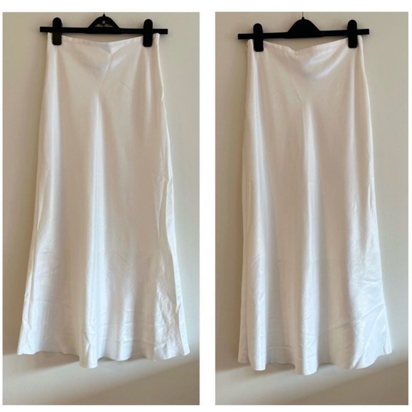 EUC Long Skirt in Washed Satin White S - Picture 2 of 6